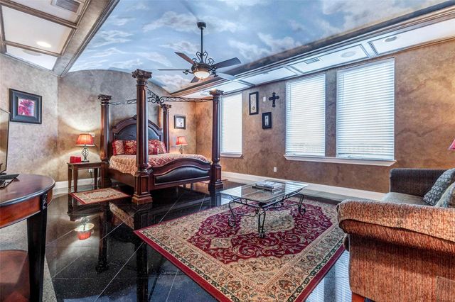 2732 Broadway Street, Dickinson, TX 77539