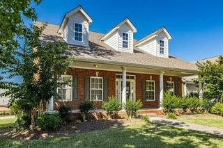 1033 Dunrobin Dr, Franklin, TN 37067