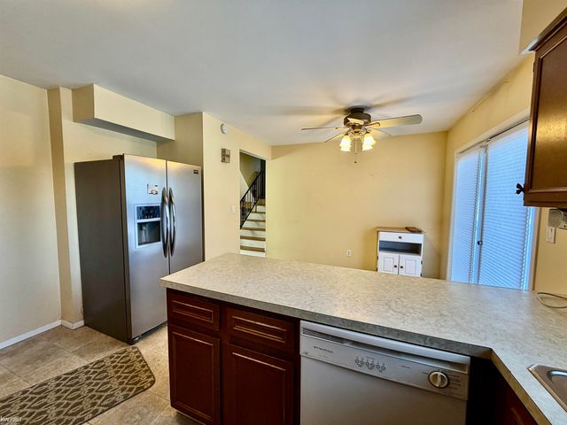 4463 Sunnymead Avenue, Burton, MI 48519