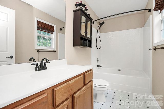 5227 Silabert Avenue, Charlotte, NC 28205