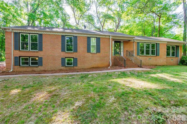 513 Mountainbrook Road, Lancaster, SC 29720
