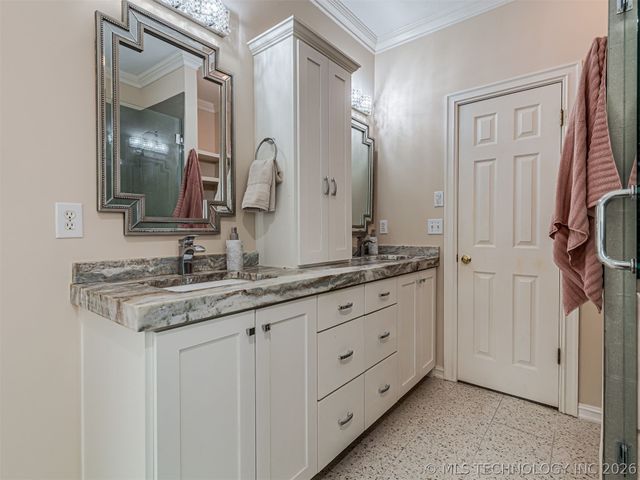 12512 S 18th Circle E, Jenks, OK 74037
