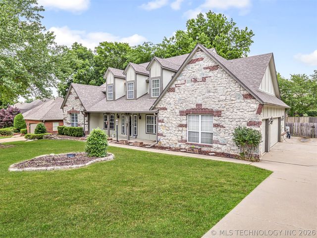 12512 S 18th Circle E, Jenks, OK 74037
