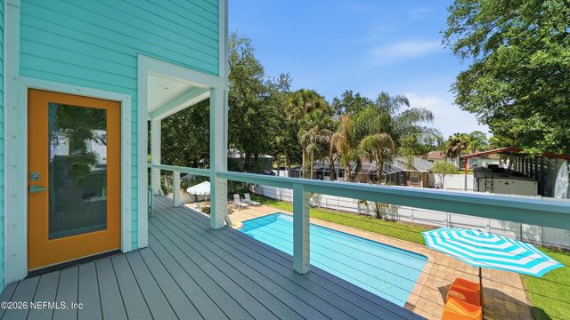 6661 RAMOTH Drive, Jacksonville, FL 32226