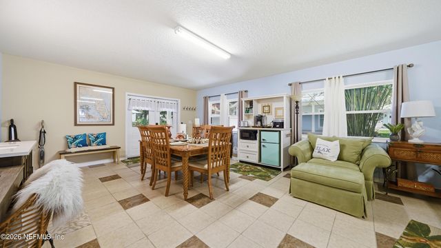 6661 RAMOTH Drive, Jacksonville, FL 32226