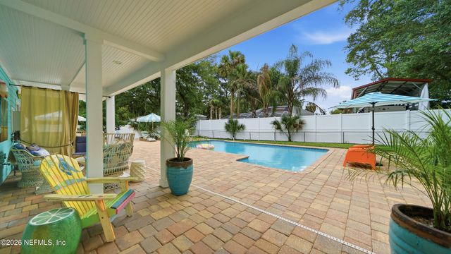 6661 RAMOTH Drive, Jacksonville, FL 32226
