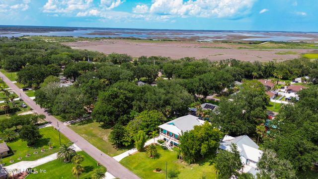 6661 RAMOTH Drive, Jacksonville, FL 32226