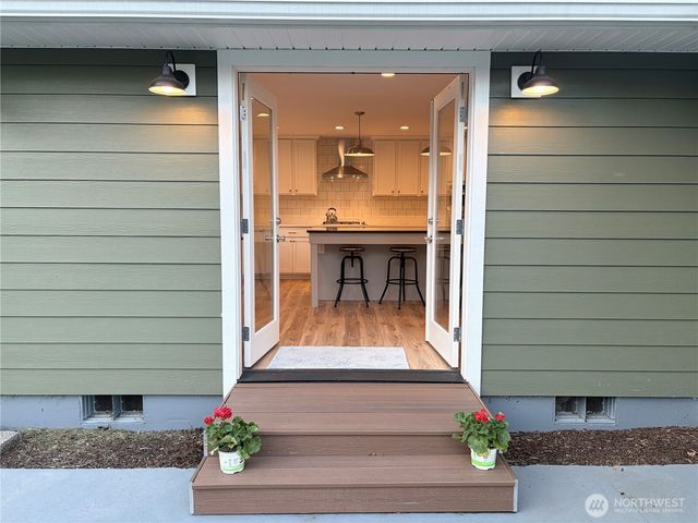 10125 115th Street SW, Lakewood, WA 98498