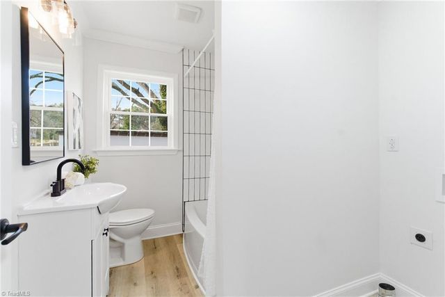 1414 Tarleton Avenue, Burlington, NC 27215