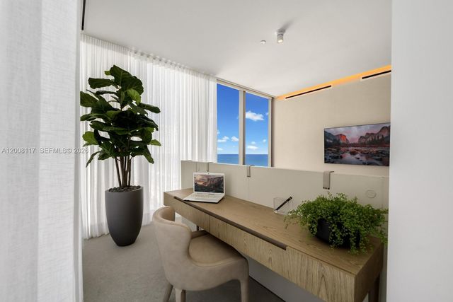 2000 S Ocean Dr 17A, Hallandale Beach, FL 33009