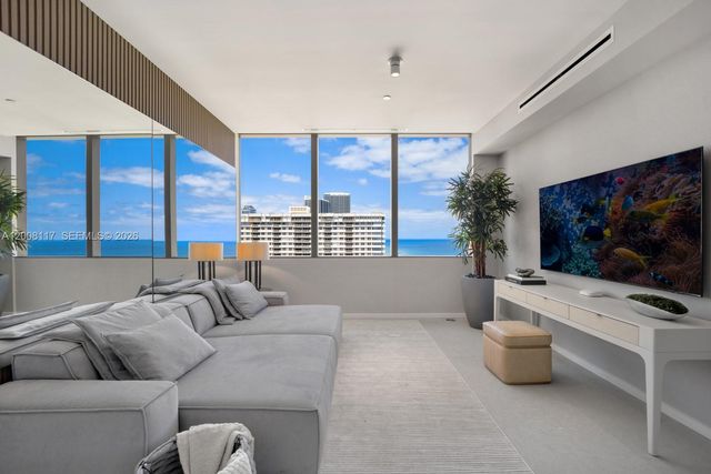 2000 S Ocean Dr 17A, Hallandale Beach, FL 33009