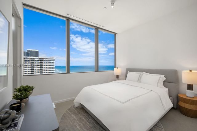 2000 S Ocean Dr 17A, Hallandale Beach, FL 33009