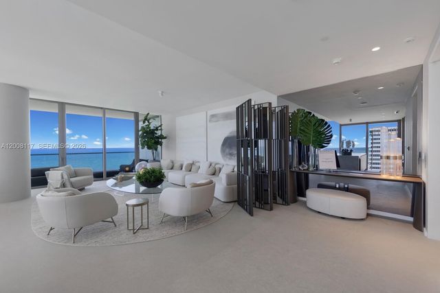 2000 S Ocean Dr 17A, Hallandale Beach, FL 33009