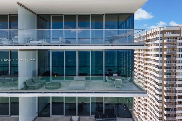 2000 S Ocean Dr 17A, Hallandale Beach, FL 33009