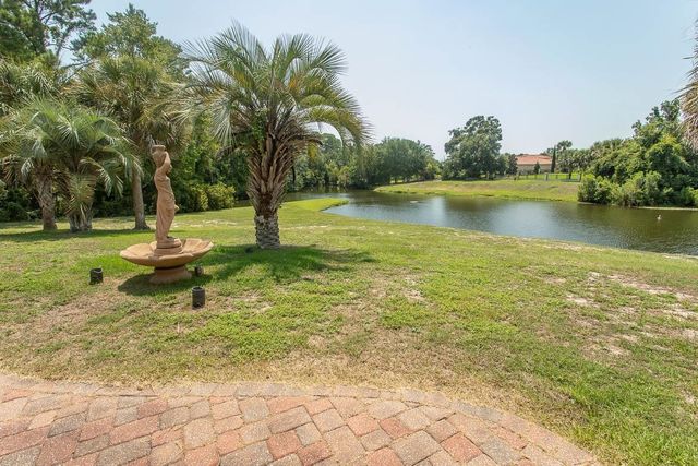 7524 Ventura Ct., Myrtle Beach, SC 29572