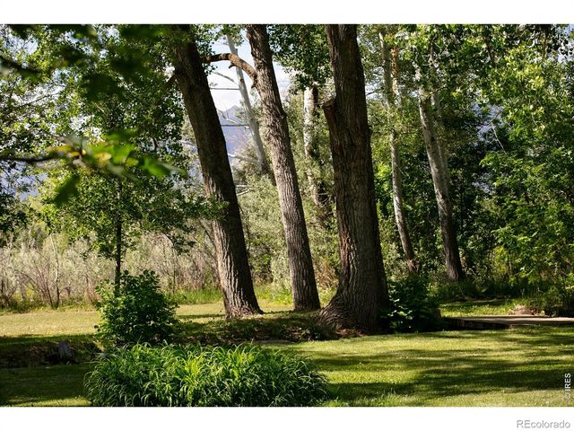 3990 Pleasant Ridge Road, Boulder, CO 80301