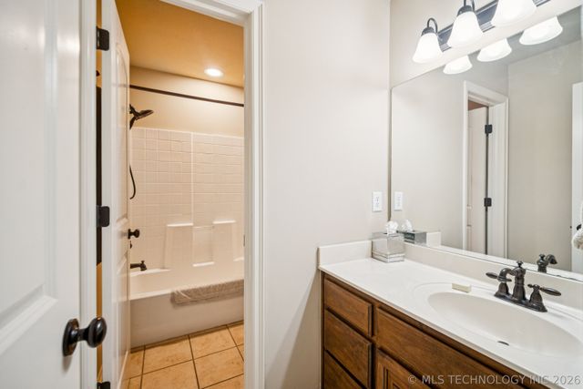 507 N 83rd Place, Broken Arrow, OK 74014