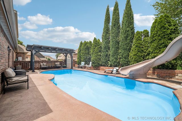 507 N 83rd Place, Broken Arrow, OK 74014