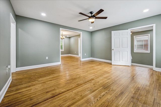 193 N HOLLYWOOD ST, Memphis, TN 38112