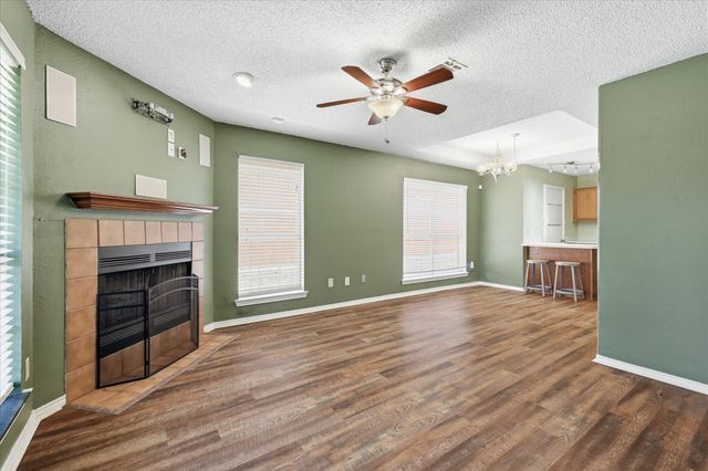 1809 Water Oak Drive, Lewisville, TX 75067