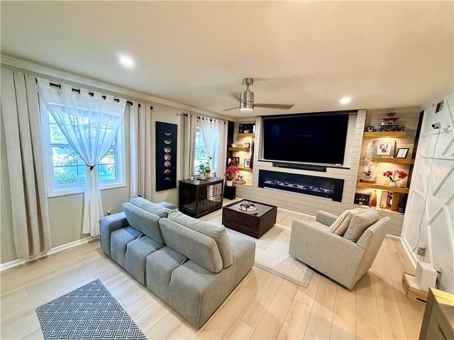 6900 Roswell Road 1K, Sandy Springs, GA 30328
