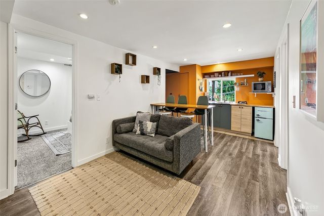 1623 Ferry Avenue SW, Seattle, WA 98116