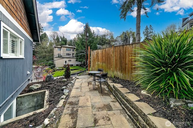 1623 Ferry Avenue SW, Seattle, WA 98116