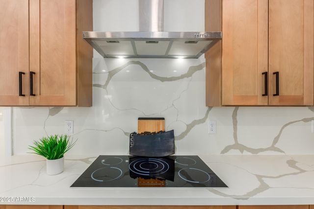 1481 E LARK Street, Gilbert, AZ 85297