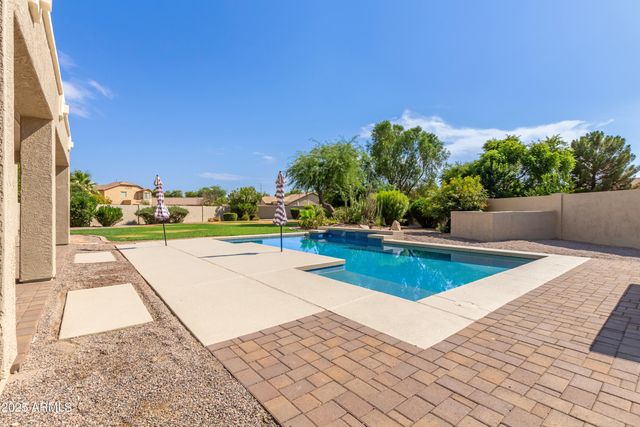 1481 E LARK Street, Gilbert, AZ 85297