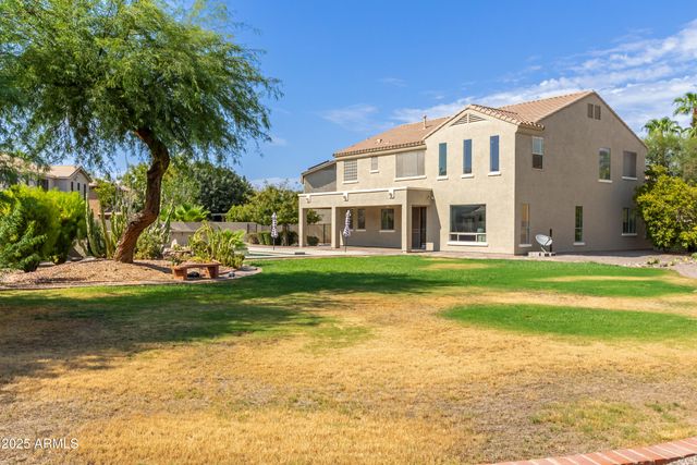 1481 E LARK Street, Gilbert, AZ 85297