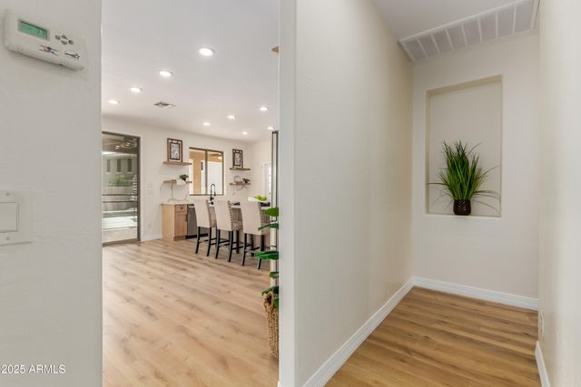 1481 E LARK Street, Gilbert, AZ 85297