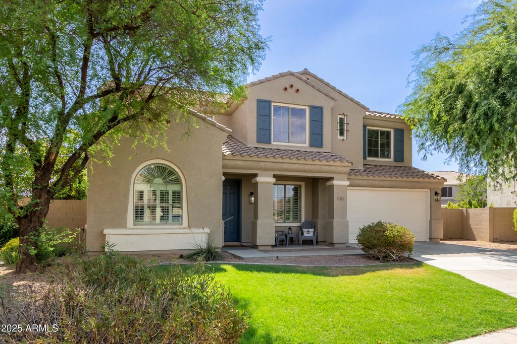 1481 E LARK Street, Gilbert, AZ 85297