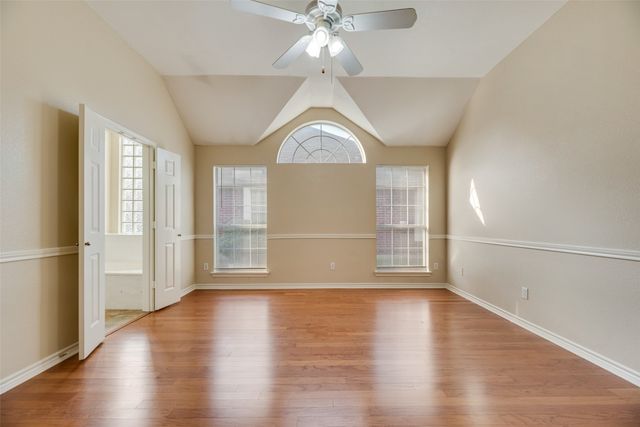 1152 Taylor Lane, Lewisville, TX 75077