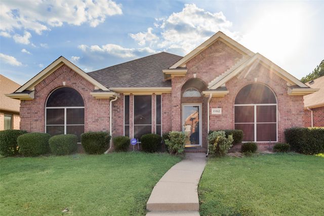 1152 Taylor Lane, Lewisville, TX 75077