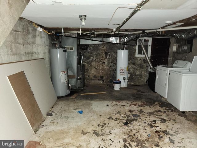 1115 BONAPARTE AVE, Baltimore, MD 21218