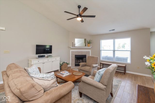 4530 Golden Hinde Way, Westfield, IN 46062