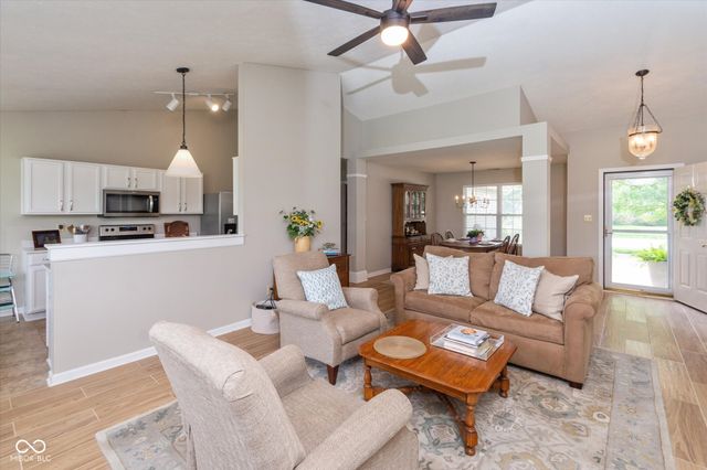 4530 Golden Hinde Way, Westfield, IN 46062