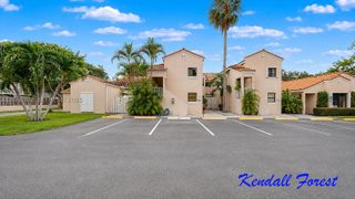 11830 SW 80th St 427, Miami, FL 33183