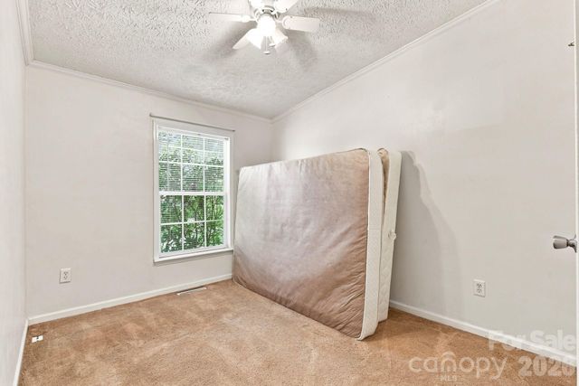 175 Riverfield Drive, Statesville, NC 28625