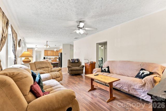 175 Riverfield Drive, Statesville, NC 28625