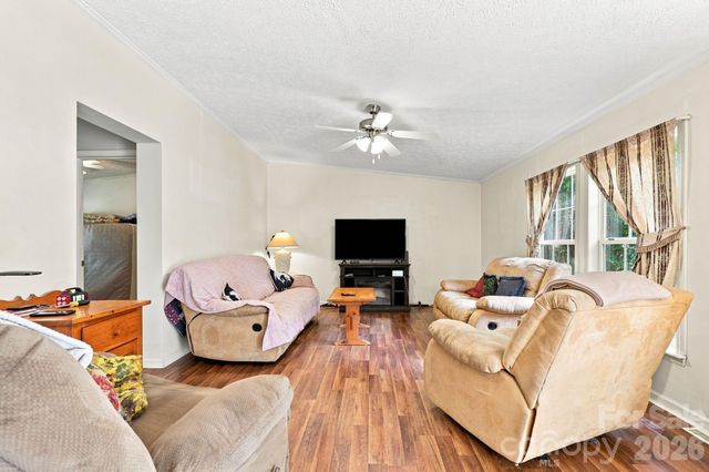 175 Riverfield Drive, Statesville, NC 28625
