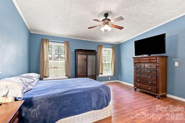 175 Riverfield Drive, Statesville, NC 28625
