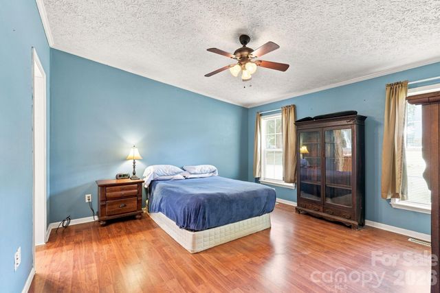 175 Riverfield Drive, Statesville, NC 28625