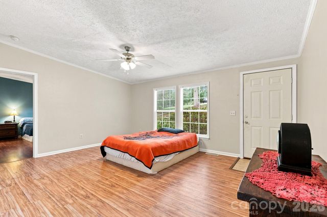 175 Riverfield Drive, Statesville, NC 28625