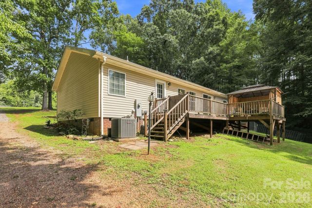 175 Riverfield Drive, Statesville, NC 28625