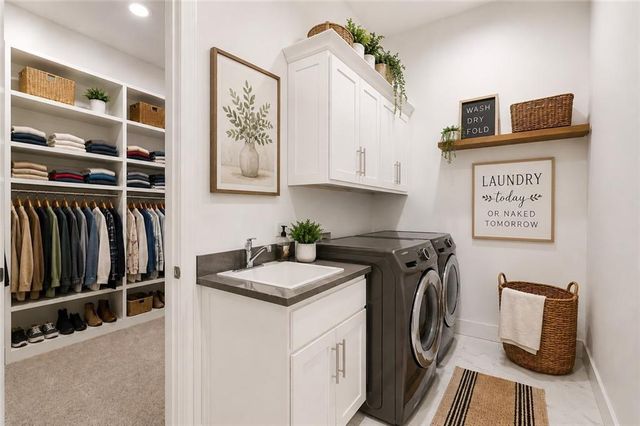 15620 Catalina Street, Overland Park, KS 66224