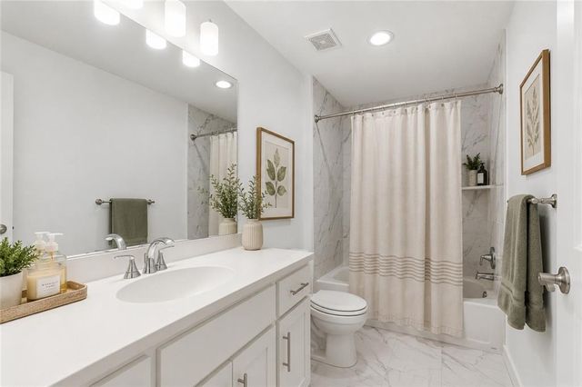 15620 Catalina Street, Overland Park, KS 66224