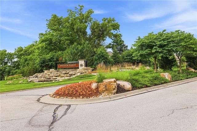 15620 Catalina Street, Overland Park, KS 66224