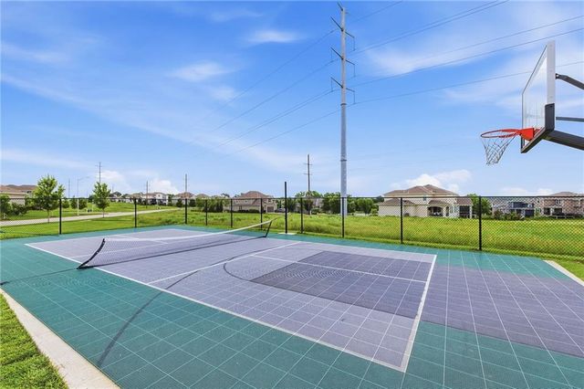 15620 Catalina Street, Overland Park, KS 66224