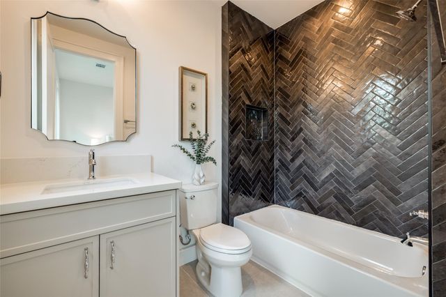 2413 Brun Street A, Houston, TX 77019